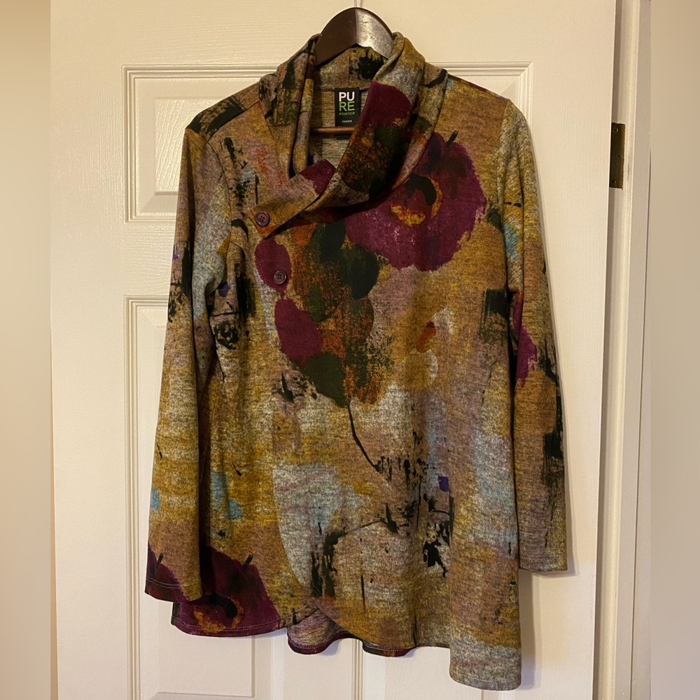 PURE essence colourful sweater